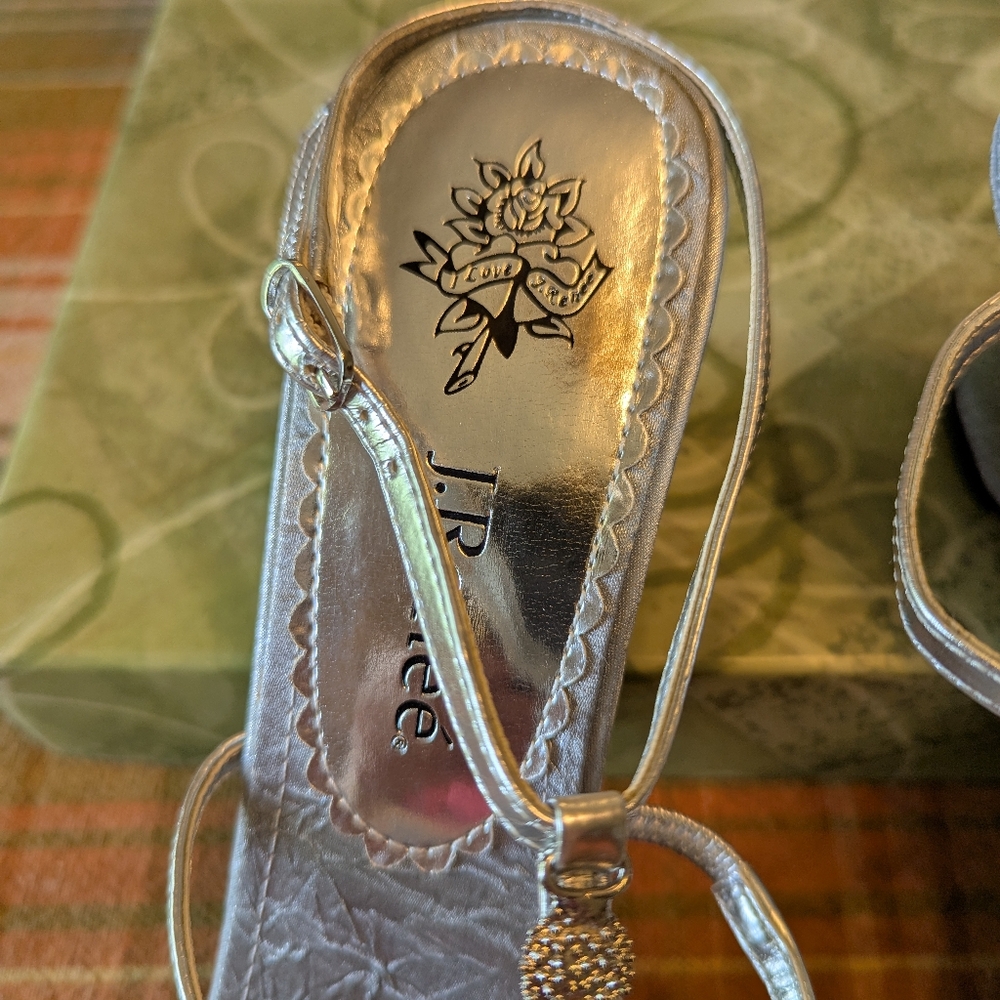J Renee Silver Strappy Heels - Picture 3 of 9
